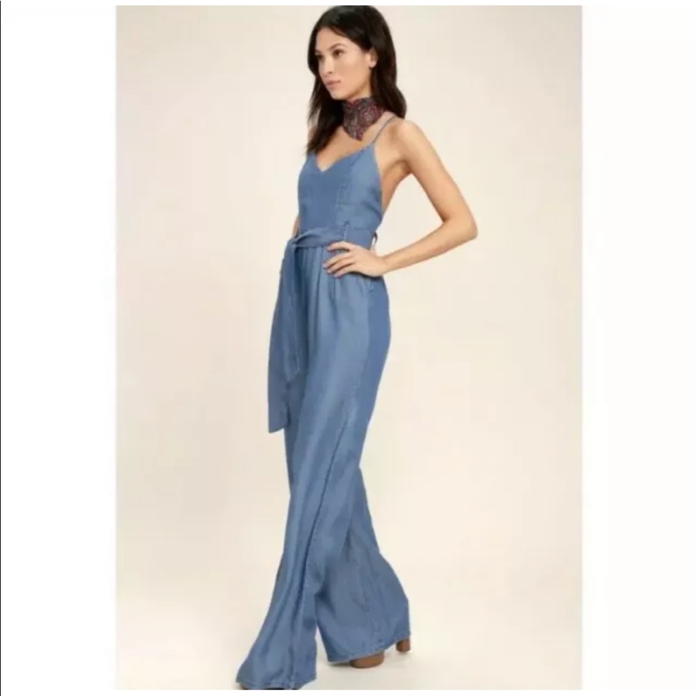 Lulus Womens Cruise Blue Chambray Jumpsuit Size Large Spring/ Summer Casual